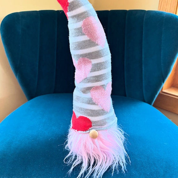 3 Holiday Gnomes: Halloween, Valentine’s Day, & St Patrick’s Day 🎃❤️🍀 - Picture 6 of 12